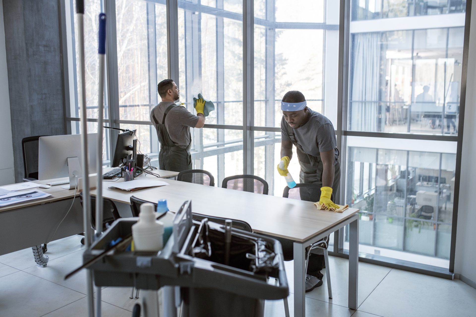 Flexible Scheduling and Guaranteed Cleanliness